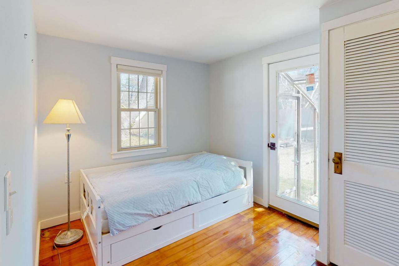 Adventures On Buzzards Bay Villa Bourne Bagian luar foto
